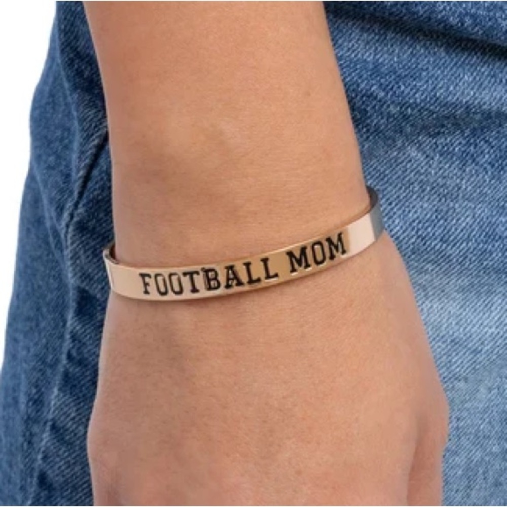 NWT Gold “Football Mom” Bracelet(Last One)